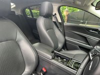 USED 2018 18 JAGUAR XE 2.0 PORTFOLIO INGENIUM AWD 4d 247 BHP 