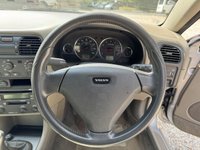 USED 2004 VOLVO V40 1.8i Sport 5dr [122bhp] PART EXCHANGE TO CLEAR