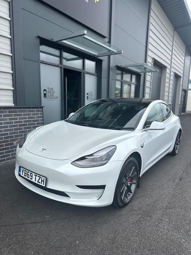2019 69 Tesla Model 3 STANDARD RANGE PLUS 4d 302 BHP