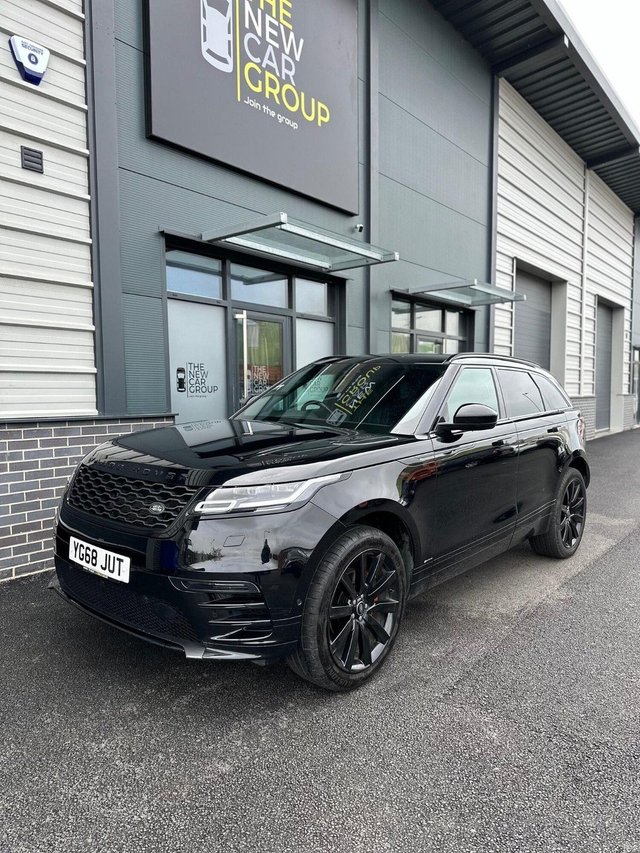 2018 68 Land Rover Range Rover Velar 2.0 R-DYNAMIC HSE 5d 178 BHP