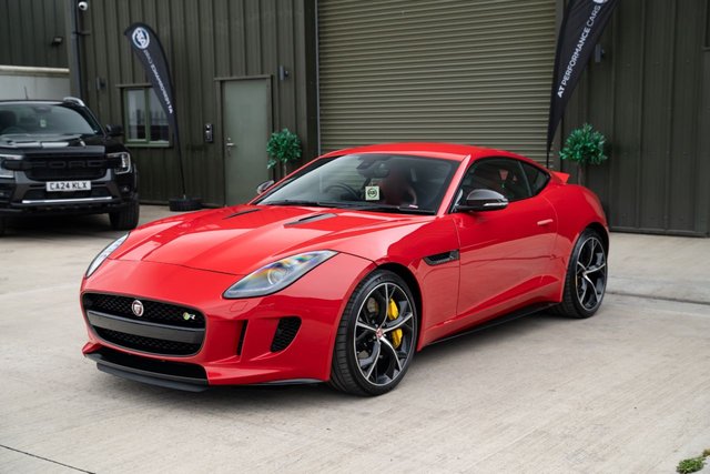 2014 14 Jaguar F-Type 5.0 R 2d 550 BHP