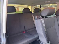 USED 2019 19 VOLKSWAGEN TRANSPORTER SHUTTLE T6 2.0 TDI 150PS 7 SPEED DSG T32 LWB DIESEL AUTOMATIC 9 SEAT MPV / MINIBUS AUTOMATIC  &pound;29,158 + VAT * 9 SEATER * AUTO * CLIMATE CONTROL * HEATED SEATS * APPLE CAR PLAY * REVERSE CAMERA