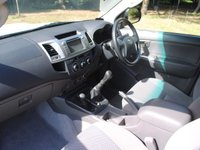 USED 2013 13 TOYOTA HI-LUX 2.5 HL3 4X4 D-4D DCB 142 BHP www.suffolkcarcentre.co.uk - Located at Ilketshall