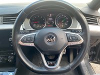 USED 2020 20 VOLKSWAGEN PASSAT 1.5 R-LINE TSI EVO DSG 4d 148 BHP 