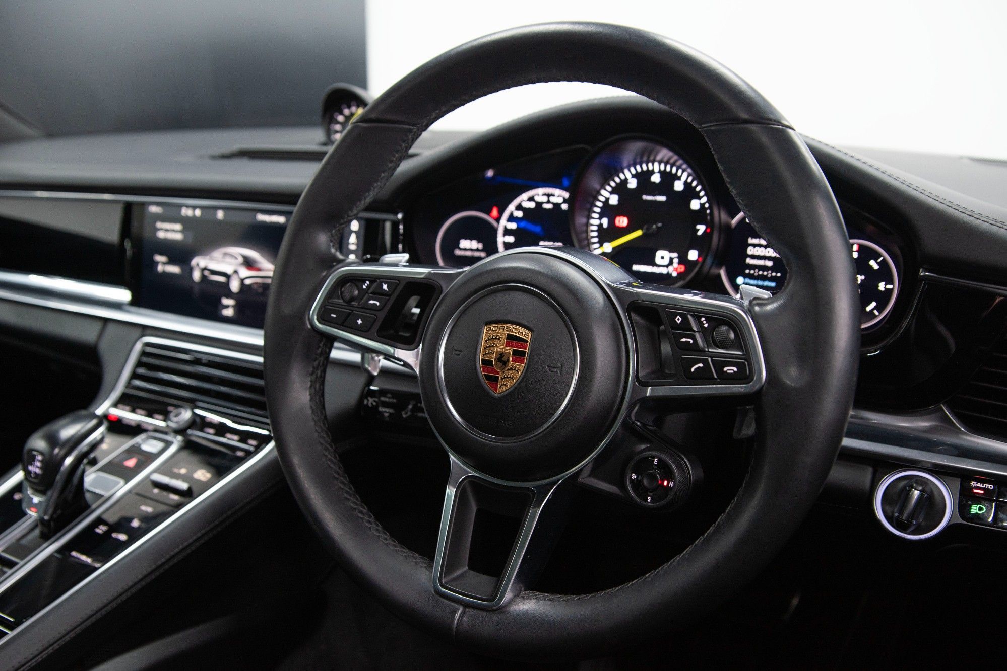 USED 2018 18 PORSCHE PANAMERA 2.9 4 E-HYBRID 
