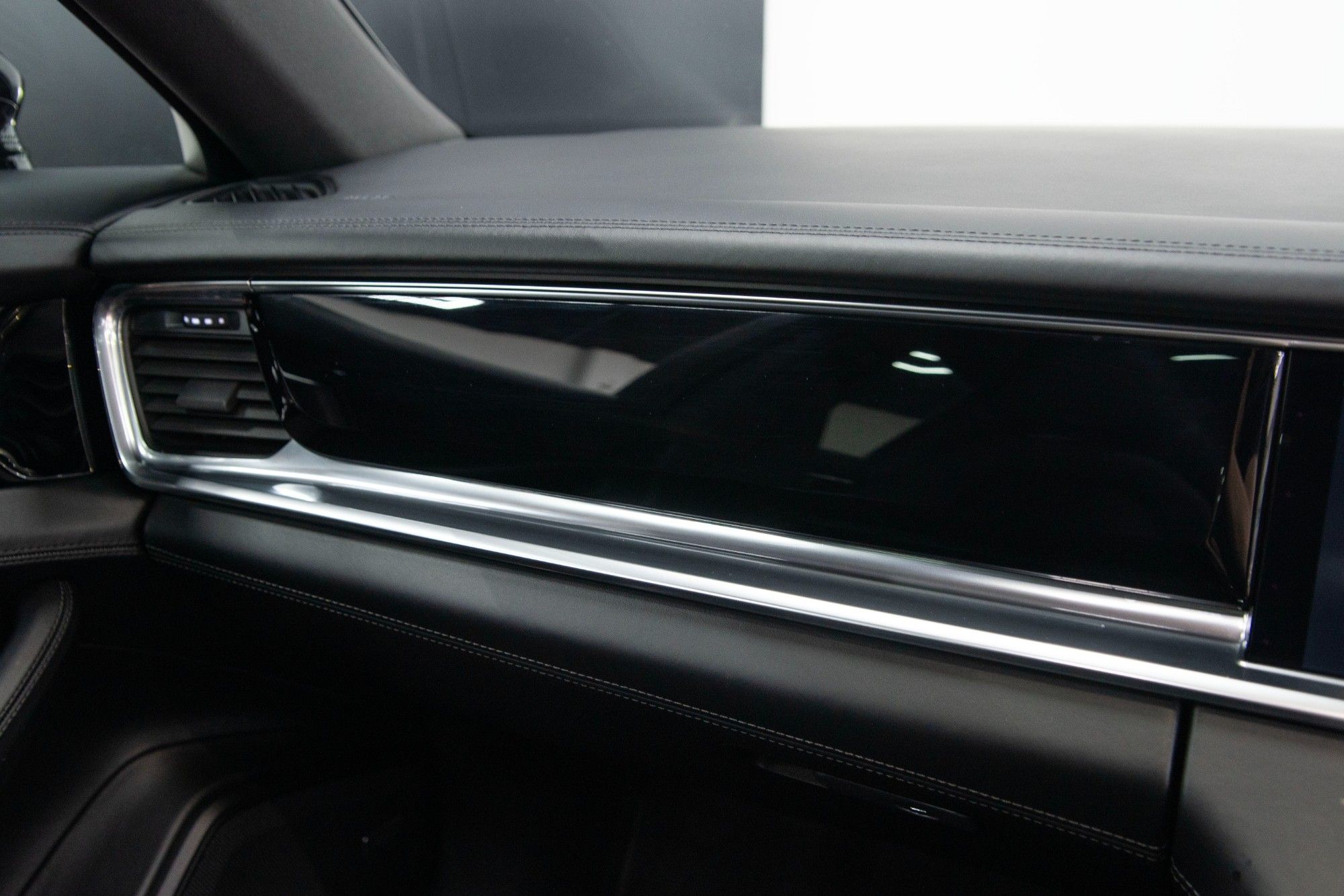 USED 2018 18 PORSCHE PANAMERA 2.9 4 E-HYBRID 