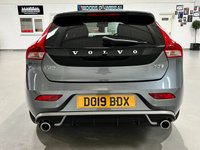 USED 2019 19 VOLVO V40 1.5 T3 R-DESIGN EDITION 5d 151 BHP 18" ALLOYS+REAR CAMERA+SAT NAV