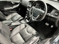 USED 2019 19 VOLVO V40 1.5 T3 R-DESIGN EDITION 5d 151 BHP 18" ALLOYS+REAR CAMERA+SAT NAV