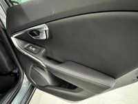 USED 2019 19 VOLVO V40 1.5 T3 R-DESIGN EDITION 5d 151 BHP 18" ALLOYS+REAR CAMERA+SAT NAV