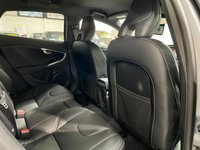 USED 2019 19 VOLVO V40 1.5 T3 R-DESIGN EDITION 5d 151 BHP 18" ALLOYS+REAR CAMERA+SAT NAV