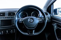 USED 2017 67 VOLKSWAGEN POLO 1.2 MATCH EDITION TSI 3d 89 BHP +NATIONWIDE DELIVERY AVAILABLE+