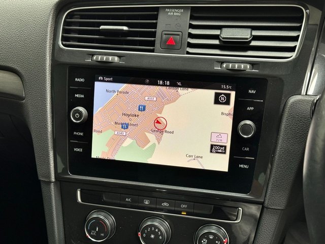 View our VOLKSWAGEN GOLF