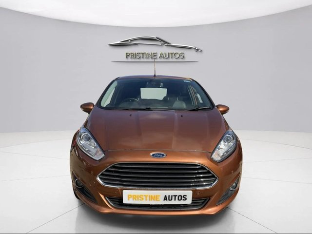 2015 FORD FIESTA - Photo 8