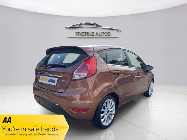 2015 FORD FIESTA - Photo 6