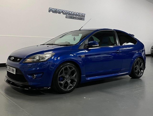 2009 09 Ford Focus 2.5 ST-2 3d 223 BHP