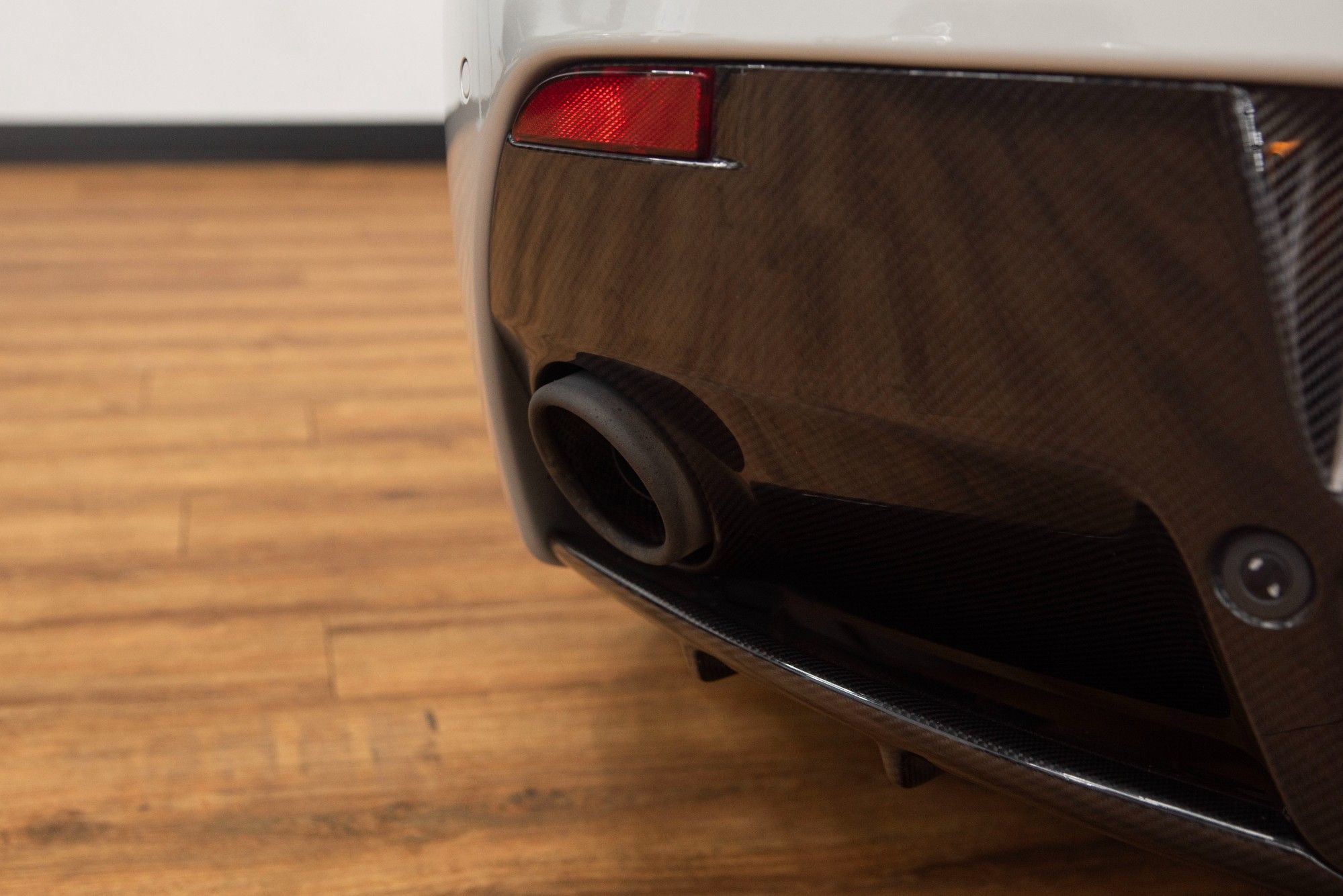 USED 2015 65 ASTON MARTIN VANTAGE 5.9 S V12 