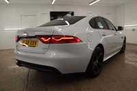 USED 2018 68 JAGUAR XF 2.0 D R-SPORT 4d 177 BHP Selected driving modes including rain, ice and snow. Economy, normal and dynamic mode.