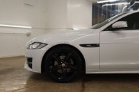 USED 2018 68 JAGUAR XF 2.0 D R-SPORT 4d 177 BHP Selected driving modes including rain, ice and snow. Economy, normal and dynamic mode.