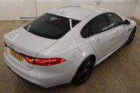 USED 2018 68 JAGUAR XF 2.0 D R-SPORT 4d 177 BHP Selected driving modes including rain, ice and snow. Economy, normal and dynamic mode.