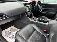 USED 2015 15 JAGUAR XE 2.0 PRESTIGE 4d 178 BHP FRESHLY REFURB ALLOYS &pound;3K XTRAS