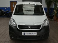 USED 2018 68 PEUGEOT PARTNER 1.6 BLUE HDI PROFESSIONAL L1 100 BHP 3 SEATS SAT NAV APPLE CARPLAY MIRRORLINK AIR CON CRUISE CONTROL PARKING SENSORS TWO OWNERS SERVICE HISTORY