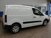 USED 2018 68 PEUGEOT PARTNER 1.6 BLUE HDI PROFESSIONAL L1 100 BHP 3 SEATS SAT NAV APPLE CARPLAY MIRRORLINK AIR CON CRUISE CONTROL PARKING SENSORS TWO OWNERS SERVICE HISTORY