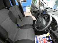 USED 2018 68 PEUGEOT PARTNER 1.6 BLUE HDI PROFESSIONAL L1 100 BHP 3 SEATS SAT NAV APPLE CARPLAY MIRRORLINK AIR CON CRUISE CONTROL PARKING SENSORS TWO OWNERS SERVICE HISTORY