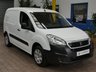 USED 2018 68 PEUGEOT PARTNER 1.6 BLUE HDI PROFESSIONAL L1 100 BHP 3 SEATS SAT NAV APPLE CARPLAY MIRRORLINK AIR CON CRUISE CONTROL PARKING SENSORS TWO OWNERS SERVICE HISTORY