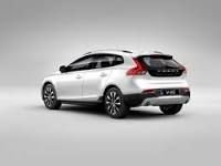 View our Volvo V40 2.0 D4 CROSS COUNTRY LUX NAV 5d 188 BHP