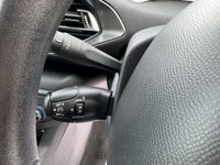 USED 2017 67 PEUGEOT 308 1.2 PURETECH S/S ACCESS 5d 110 BHP 1 PREVIOUS OWNER, 2 KEYS