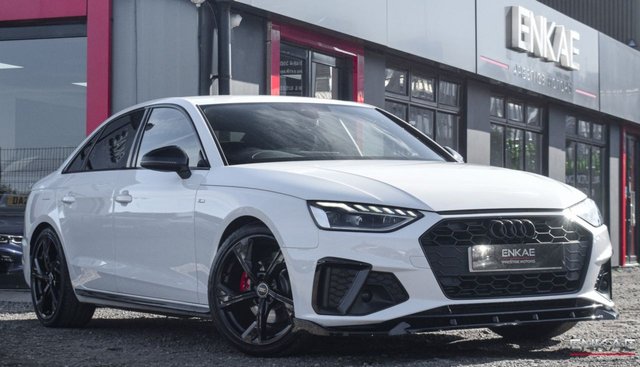 2022 22 Audi A4 2.0 TFSI S LINE BLACK EDITION MHEV 4d 148 BHP