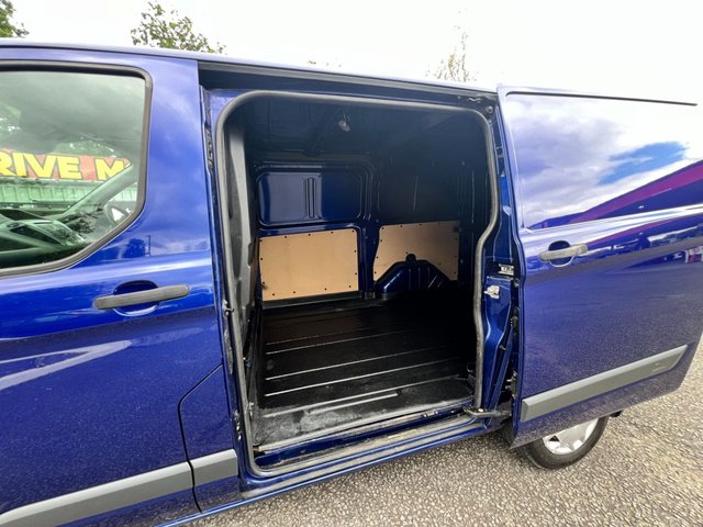 2017 Ford Transit Custom - Photo 12