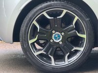 USED 2015 15 DS DS 3 1.2 PURETECH DSTYLE S/S 3d 109 BHP 