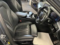 USED 2019 69 BMW 5 SERIES BMW 530e (2.0) TWIN TURBO PLUG IN HYBRID ELECTRIC PHEV M SPORT EURO 6 UK DELIVERY FLAT FEE &pound;175 (SUBJECT TO DEAL) *OVER 100 IMAGES ON OUR WEBSITE*BESPOKE FINANCE ARRANGED*PART EXCHANGE WELCOME*ALL VEHICLES HPI CLEAR