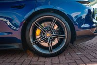 USED 2020 20 PORSCHE TAYCAN 0L TURBO S 93KWH 4d AUTO 751 BHP Carbon|ACC|Passenger Display