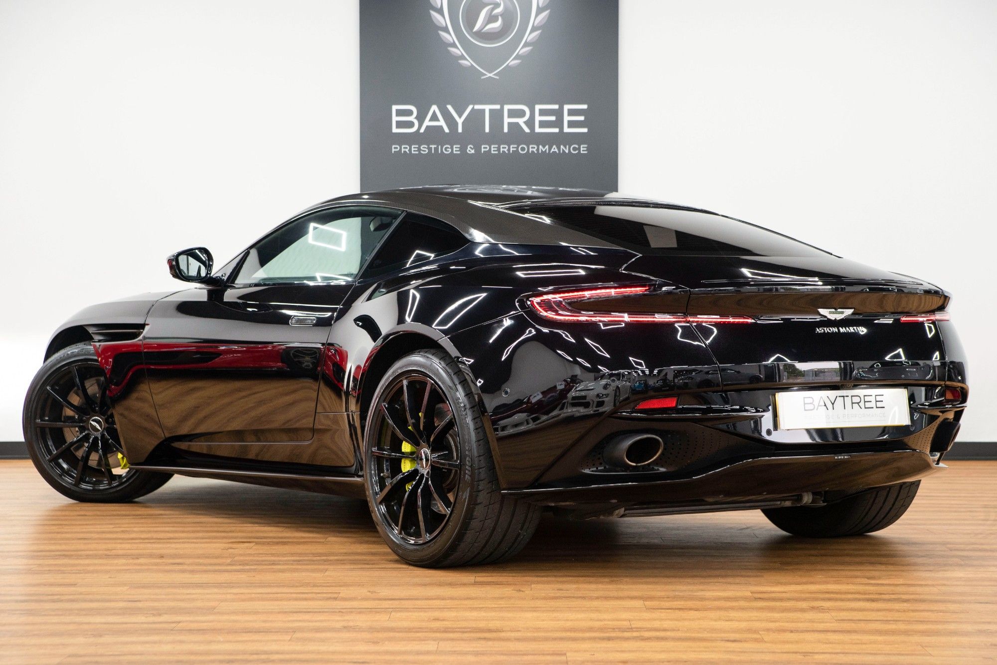 USED 2018 68 ASTON MARTIN DB11 5.2 AMR V12 