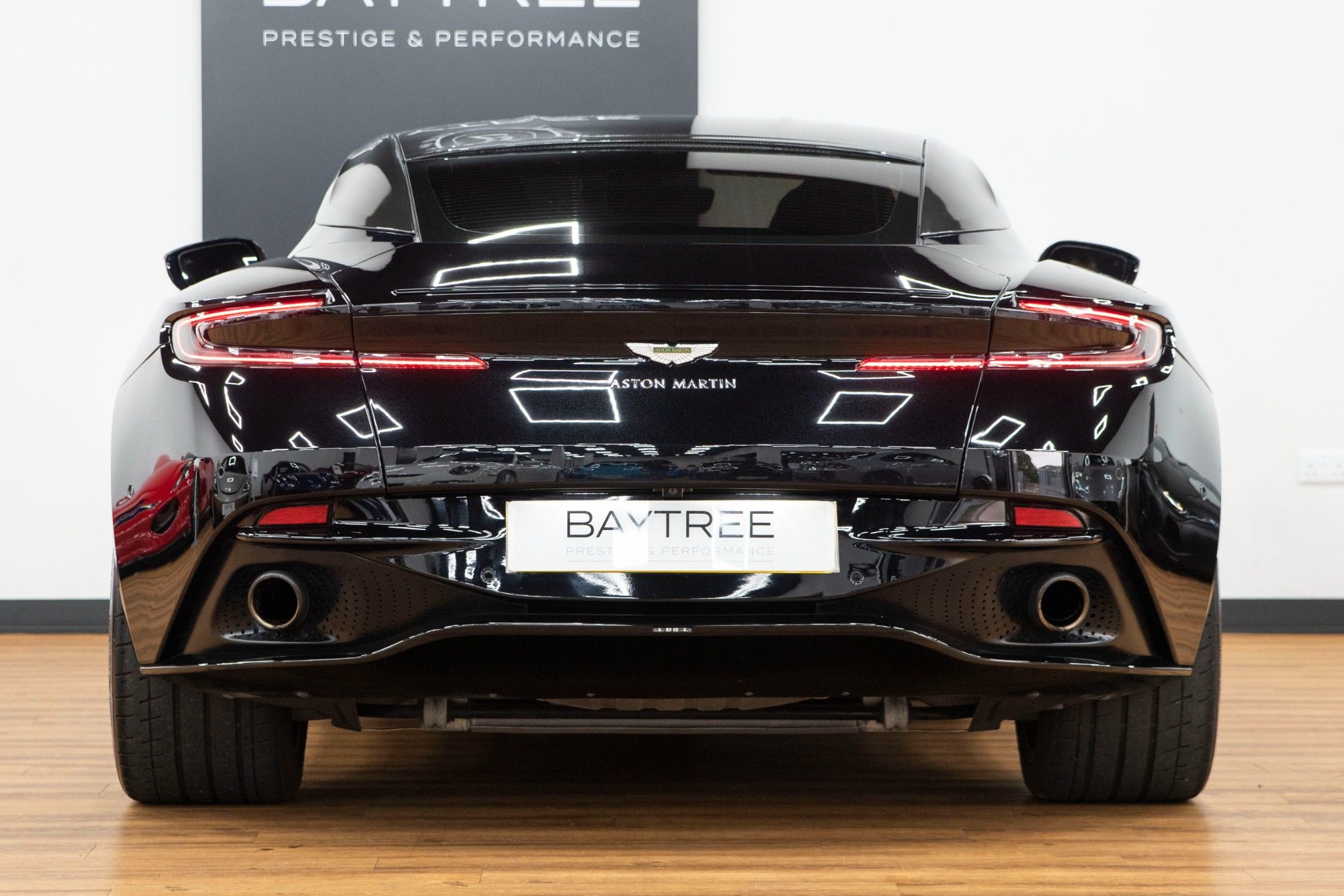 USED 2018 68 ASTON MARTIN DB11 5.2 AMR V12 