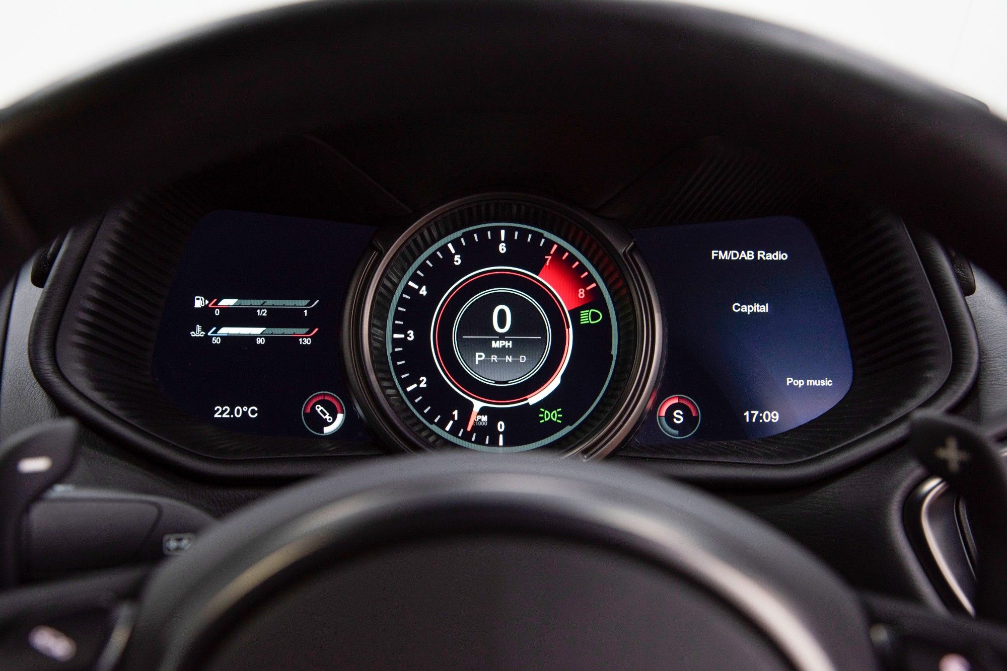 USED 2018 68 ASTON MARTIN DB11 5.2 AMR V12 