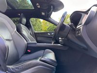 USED 2021 21 VOLVO XC60 2.0 B5 R-DESIGN PRO MHEV 5d 247 BHP 21in ALLOYS - HARMON KARDON UPGRADE