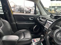 USED 2019 68 JEEP RENEGADE 1.3 LIMITED 5d 148 BHP SOMETHING NICE AND BRIGHT+YOU WONT BE MISSED IN THIS STUNNING ADDITION, JUST ARRIVED+AUTOMATIC+SERVICE HISTORY+ULEZ COMPLIANT+FULL LEATHER INTERIOR+SATELLITE NAVIGATION+PARK ASSIST+CLIMATE CONTROL+18 INCH ALLOY WHEELS+FANTASTIC VALUE AND READY TO DRIVE AWAY TODAY+CALL NOW TO ARRANGE A VIEWING!!!!!!!!!!!!!!!!!!!!!!!!!!!!!!!!!!
