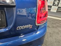 USED 2017 17 MINI HATCH COOPER 2.0 COOPER S 3d 189 BHP 2 FORMER KEEPERS with 12 MONTHS MOT & FULL MINI MAIN DEALER SERVICE HISTORY, STUNNING CAR with OVER &pound;5000 OF EXTRAS inc. CHILLI PACK, SAT NAV, ALLOY UPGRADE, REVERSE CAMERA & MORE