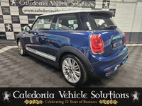USED 2017 17 MINI HATCH COOPER 2.0 COOPER S 3d 189 BHP 2 FORMER KEEPERS with 12 MONTHS MOT & FULL MINI MAIN DEALER SERVICE HISTORY, STUNNING CAR with OVER &pound;5000 OF EXTRAS inc. CHILLI PACK, SAT NAV, ALLOY UPGRADE, REVERSE CAMERA & MORE