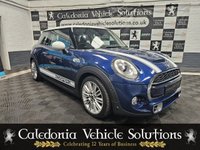 USED 2017 17 MINI HATCH COOPER 2.0 COOPER S 3d 189 BHP 2 FORMER KEEPERS with 12 MONTHS MOT & FULL MINI MAIN DEALER SERVICE HISTORY, STUNNING CAR with OVER &pound;5000 OF EXTRAS inc. CHILLI PACK, SAT NAV, ALLOY UPGRADE, REVERSE CAMERA & MORE