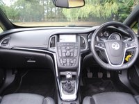 USED 2013 13 VAUXHALL CASCADA 2.0 ELITE CDTI S/S 2d 165 BHP www.suffolkcarcentre.co.uk - Located at Ilketshall