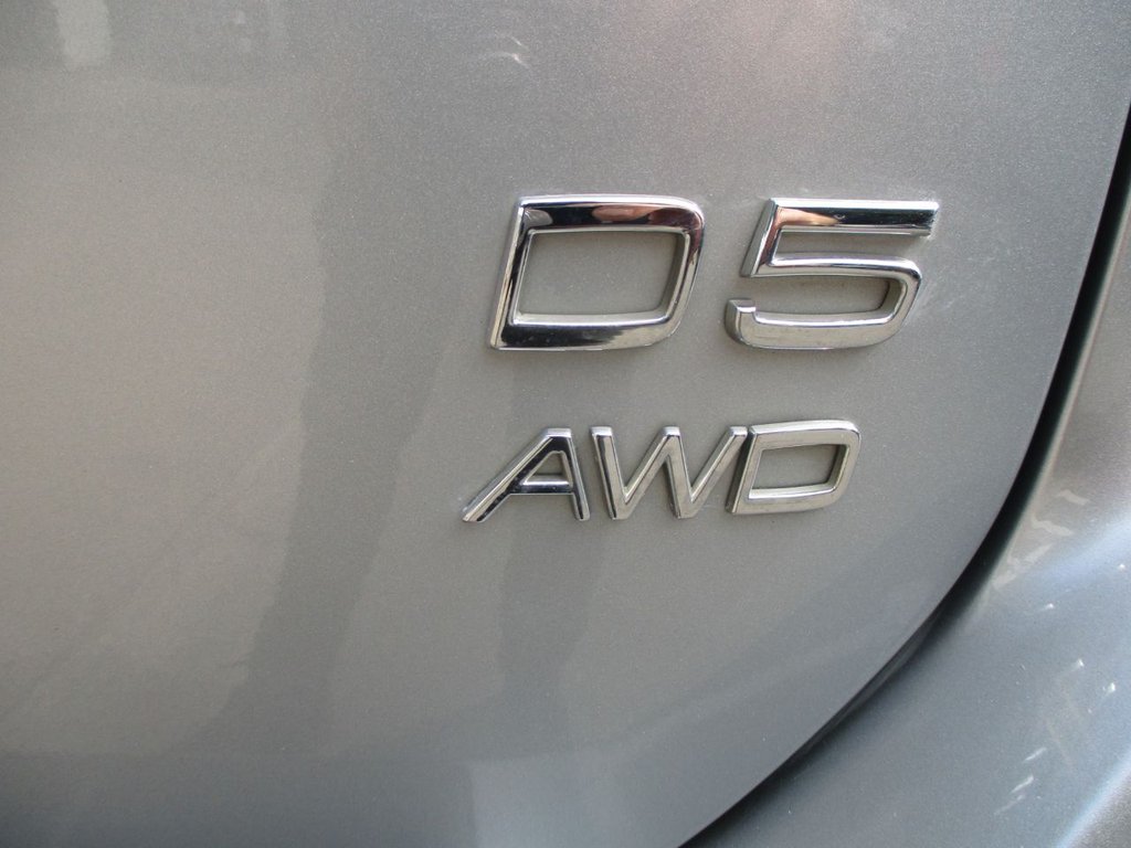 USED 2012 62 VOLVO XC60 2.4 D5 R-DESIGN AWD 5d 212 BHP LOW MILEAGE/ FULL SERVICE HISTORY