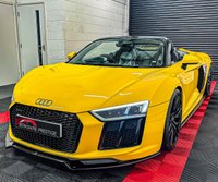 USED 2018 R AUDI R8 5.2 SPYDER V10 QUATTRO 2d 533 BHP 