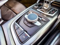 USED 2018 R AUDI R8 5.2 SPYDER V10 QUATTRO 2d 533 BHP 