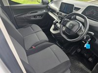 USED 2019 19 PEUGEOT PARTNER 1.5 BLUEHDI PROFESSIONAL L1 101 BHP REAR PARKING SENSORS, AIR CON, BLUETOOTH, USB, AUX, 8INCH TOUCHSCREEN WITH CONNECT DAB RADIO, PEUGEOT I-COCKPIT