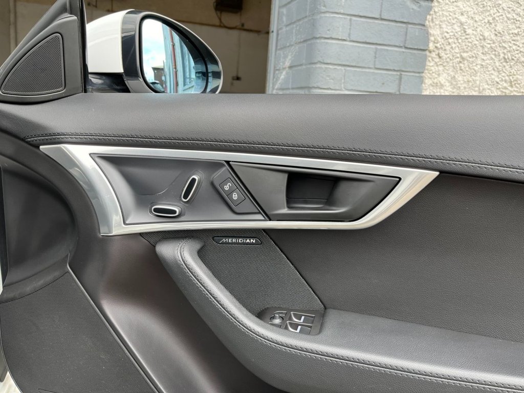 USED 2018 68 JAGUAR F-TYPE 2.0 R-DYNAMIC 2d 296 BHP 