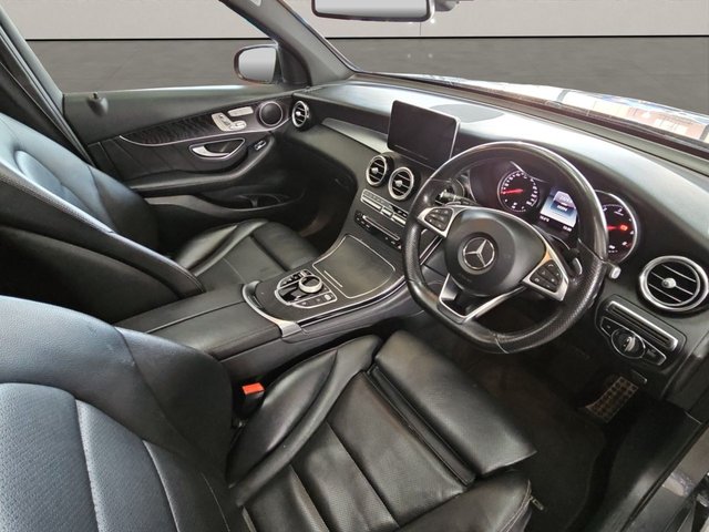 2017 Mercedes-Benz Glc-Class 2L Glc 220 D 4matic Amg Line Premium 5dr - Photo 11